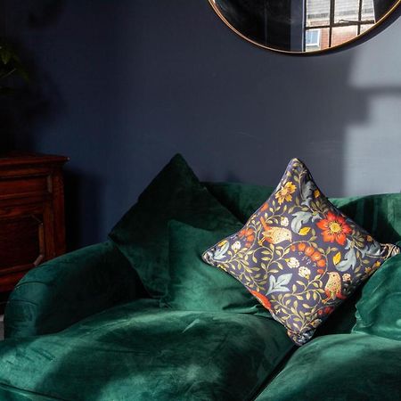 Stylish Jewellery Quarter Apartment Sleeps 4 버밍엄 외부 사진