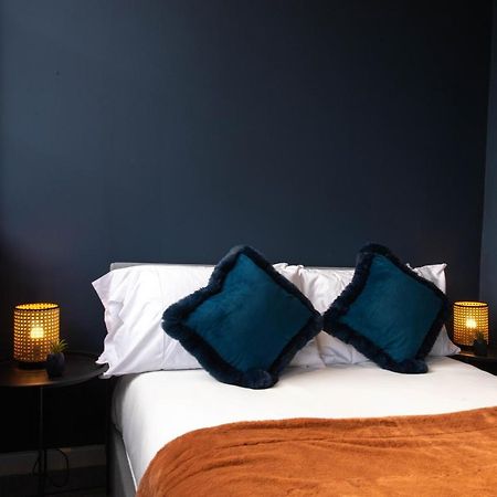 Stylish Jewellery Quarter Apartment Sleeps 4 버밍엄 외부 사진