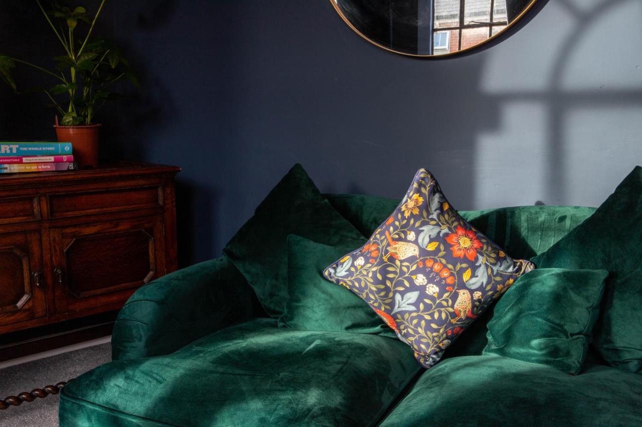 Stylish Jewellery Quarter Apartment Sleeps 4 버밍엄 외부 사진
