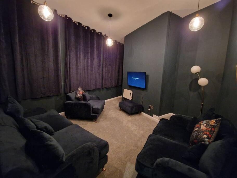 Stylish Jewellery Quarter Apartment Sleeps 4 버밍엄 외부 사진